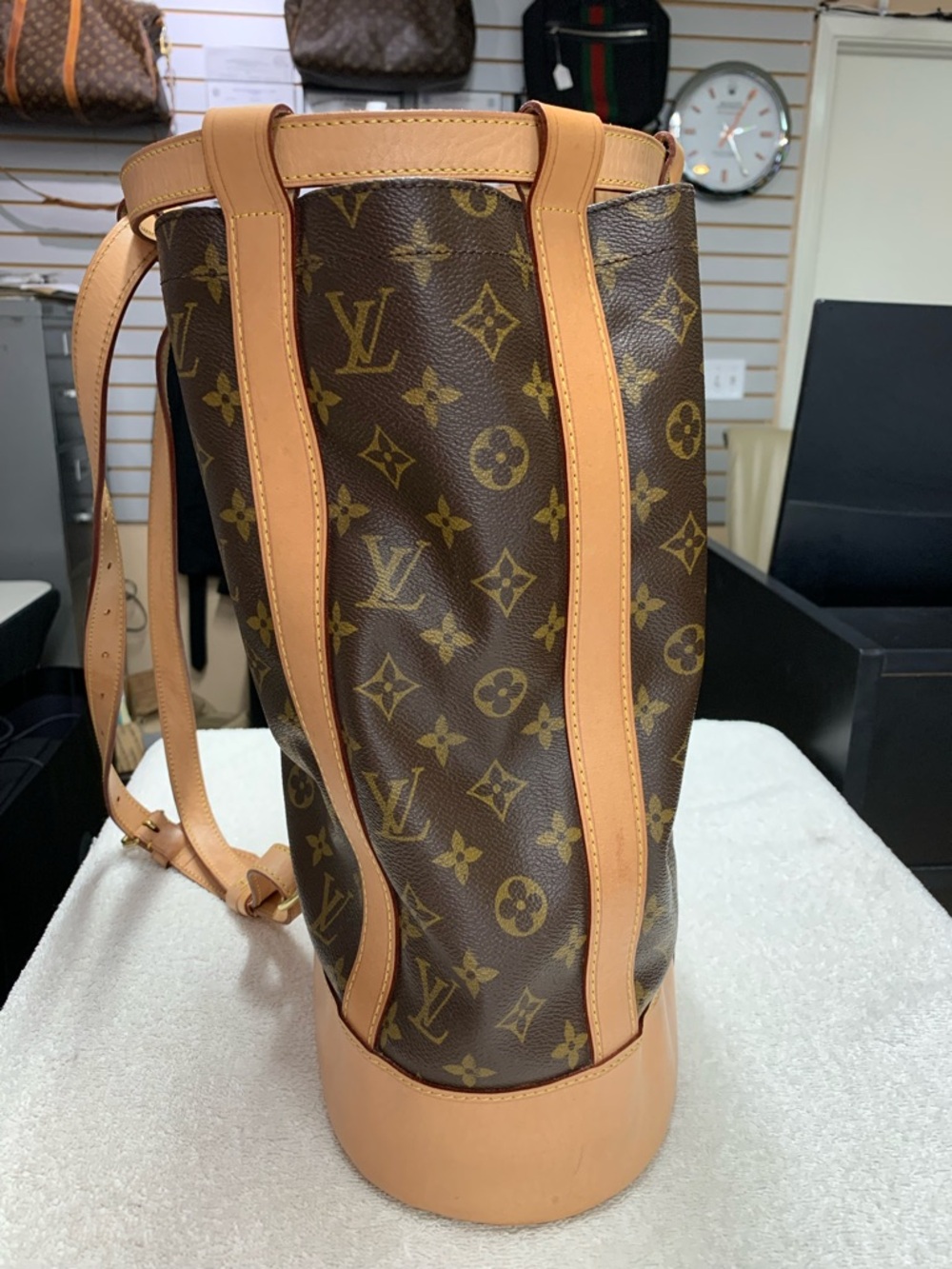 Louis Vuitton Monogram Randonnee PM Backpack - Picture 2 of 16